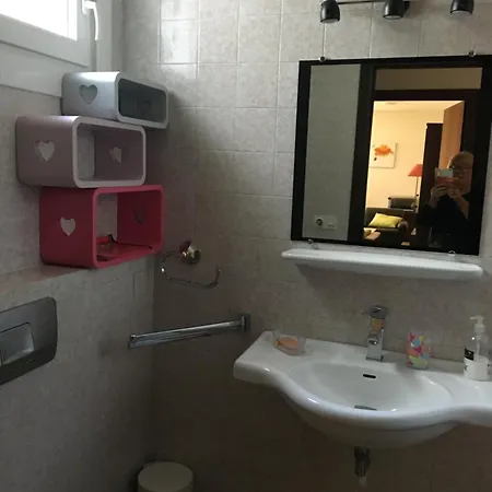 Tatil Evi Confort Piscine Privee Proche De Roses